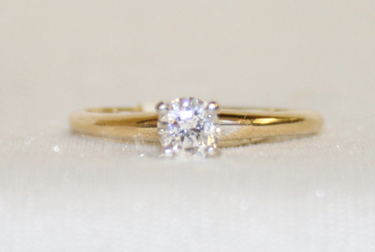 Diamond Solitaire Ring – 0.44ct.