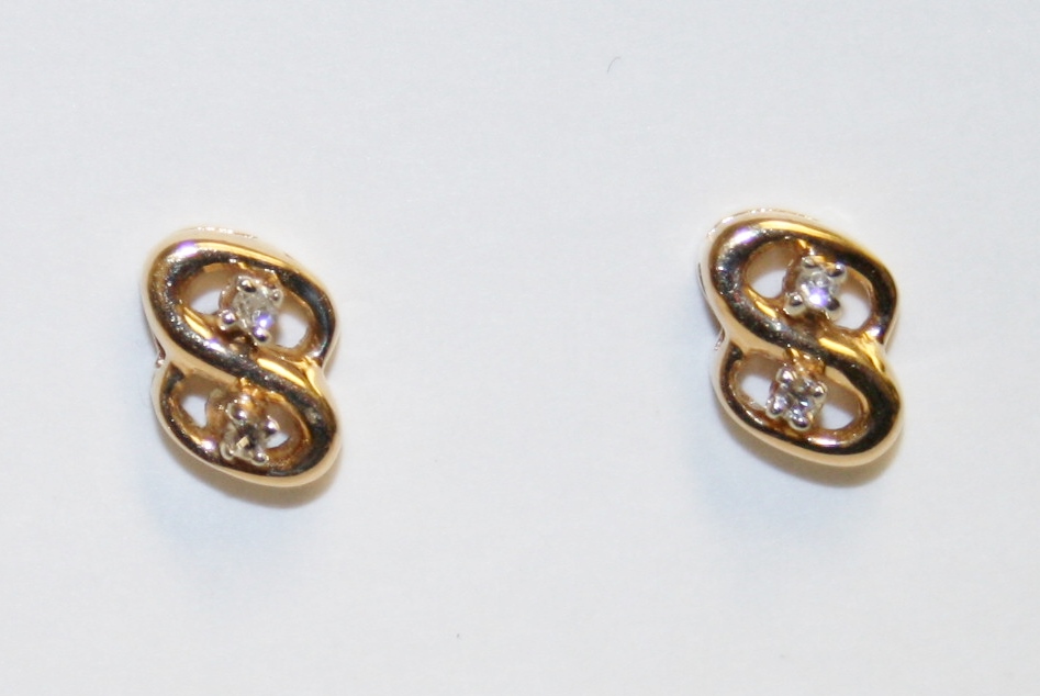 Yellow Gold and Diamond Earrings