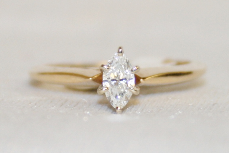 Marquise Cut Diamond Engagement Ring – 0.27ct