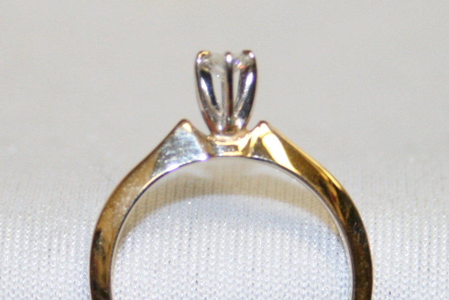 Marquise Cut Diamond Engagement Ring – 0.27ct