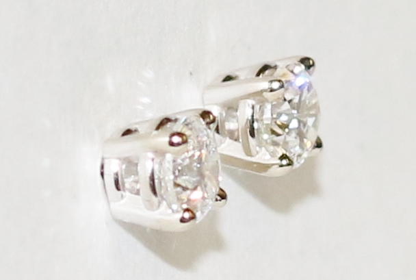 White Gold Round Diamond Stud Earrings – 0.89ct TW