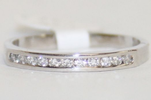 White Gold Diamond Wedding Band – 0.20ct. tw