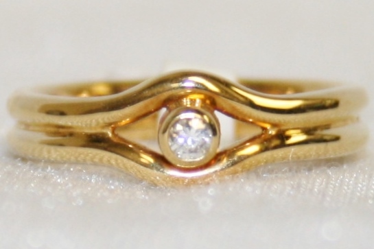 Yellow Gold Diamond Ring – 0.05ct.