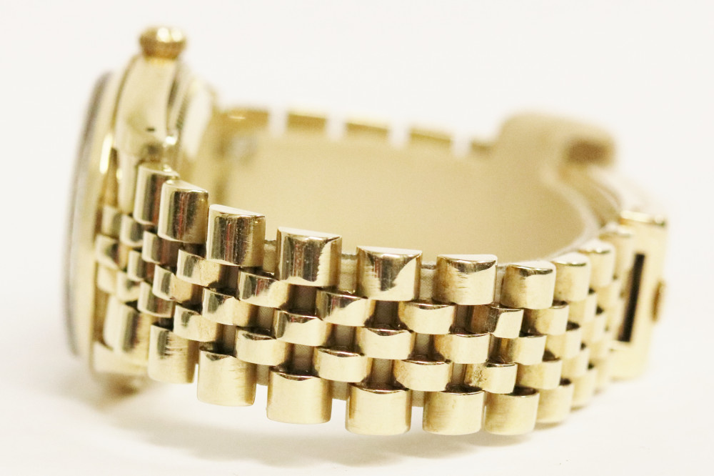 Rolex Date Oyster Perpetual 14kt Yellow Gold