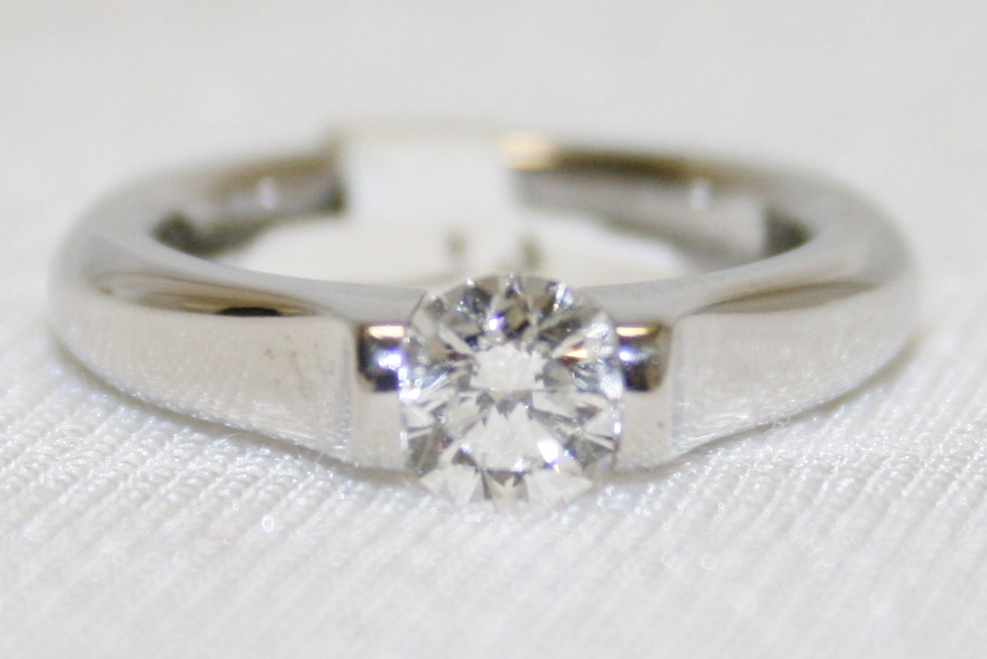 Steven Kretchmer Diamond Solitaire Ring – 0.64ct. Diamond Weight