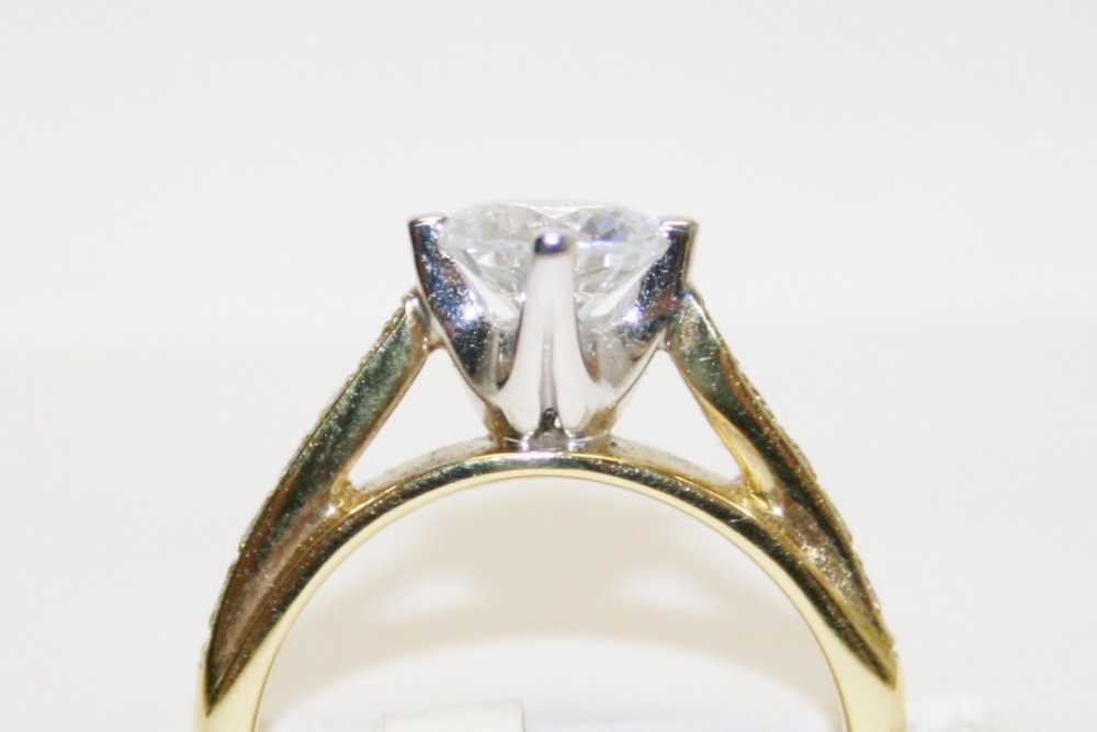 Simon G Diamond Semi-Mount Ring