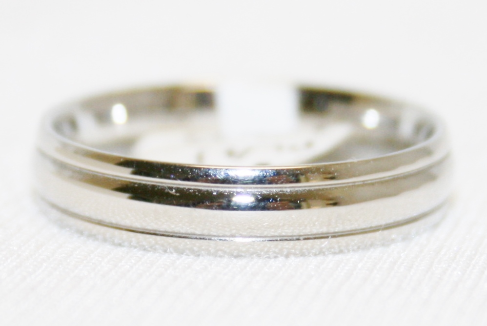 5mm Platinum Wedding Band