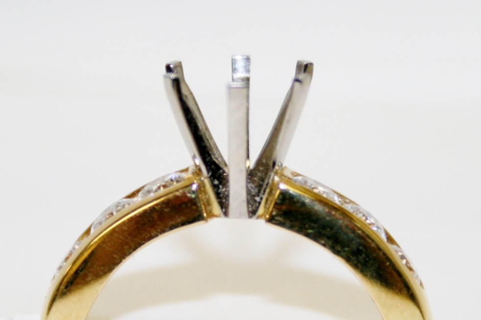 Jabel Diamond Semi-Mount Engagement Ring