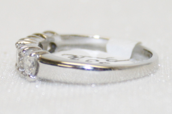 Diamond Wedding Band – 0.80ct. Total Weight