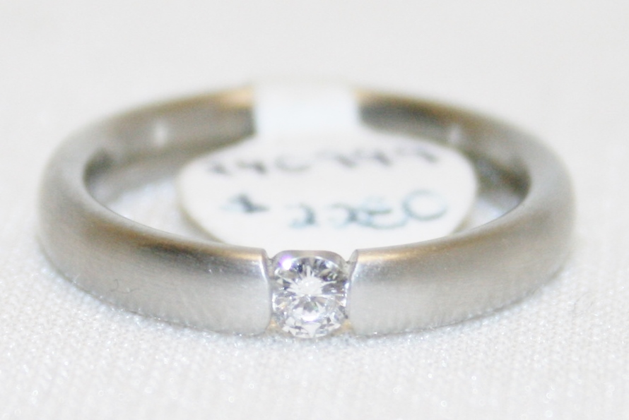 Christian Bauer Diamond Band – 0.13ct. Diamond Weight