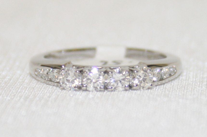 Jabel Diamond Ring