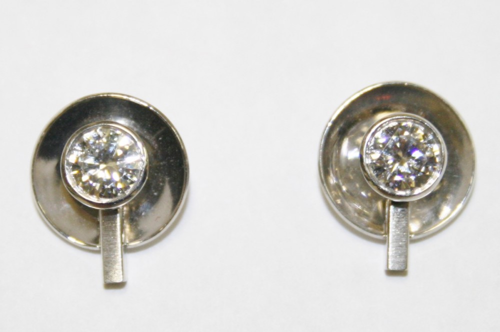 Peter Lees Platinum Diamond Earrings