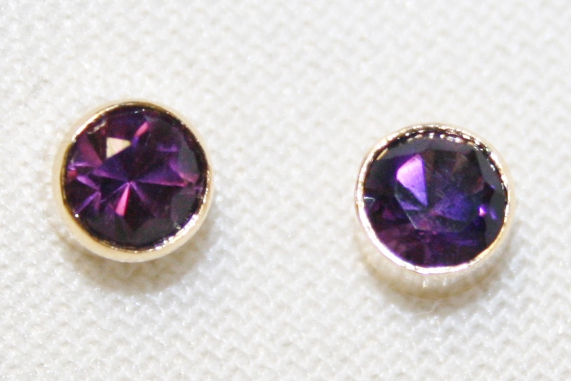 5mm Amethyst Stud Earrings Yellow Gold