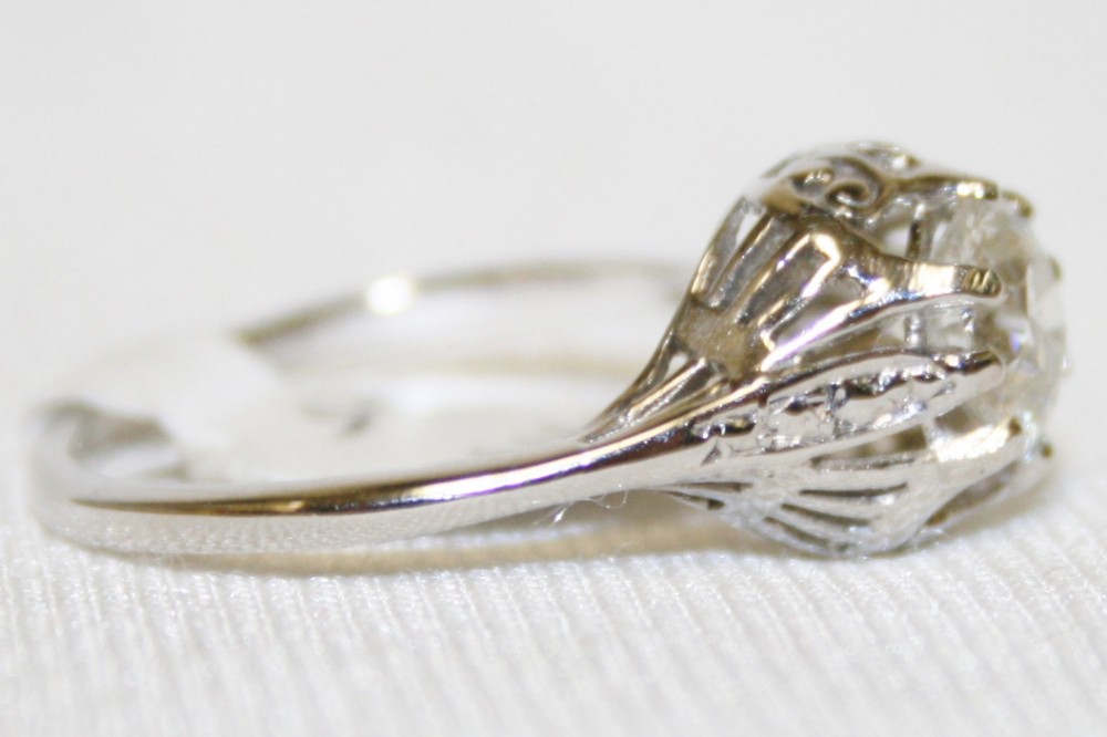 White Gold Diamond Solitaire – 1.00 ct.