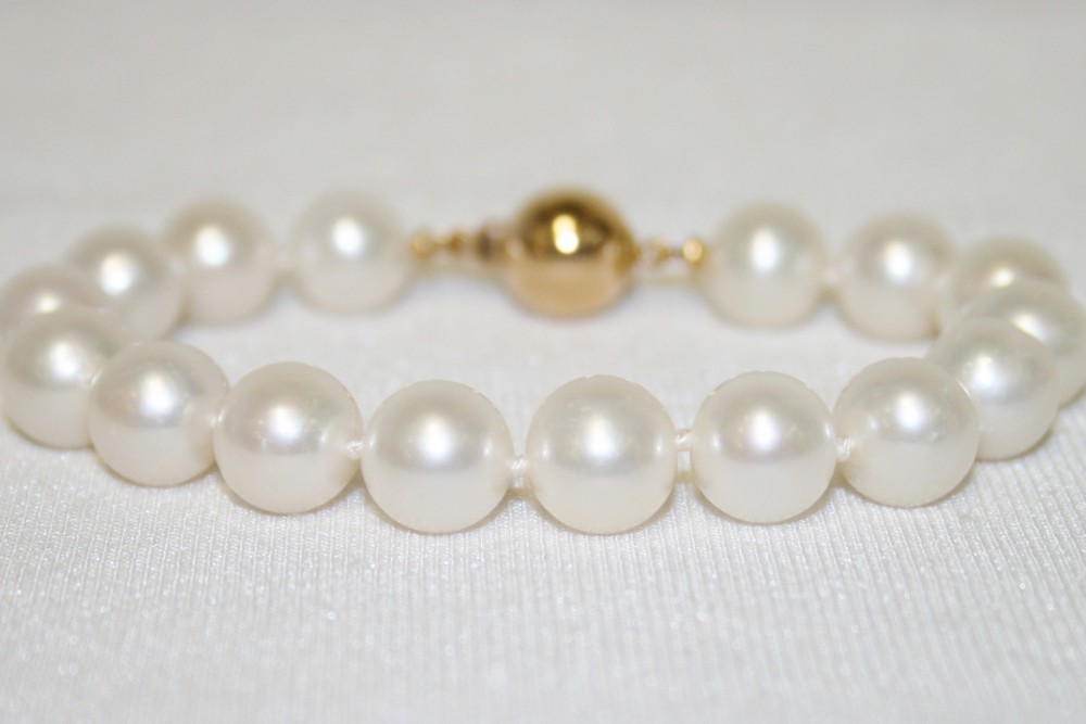 10mm Freshwater Pearl Bracelet