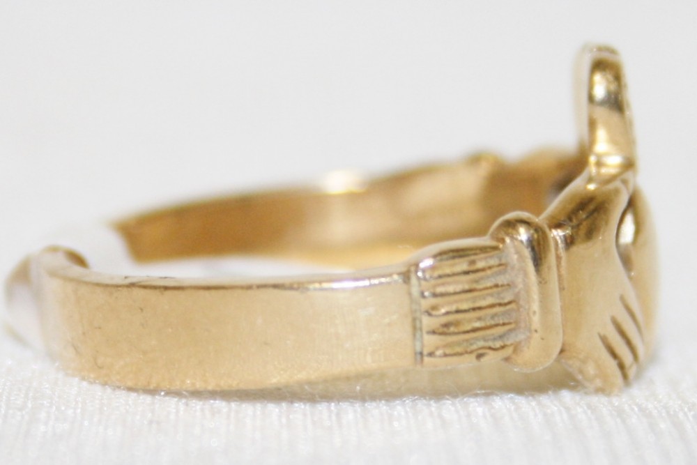 Yellow Gold Claddagh Ring