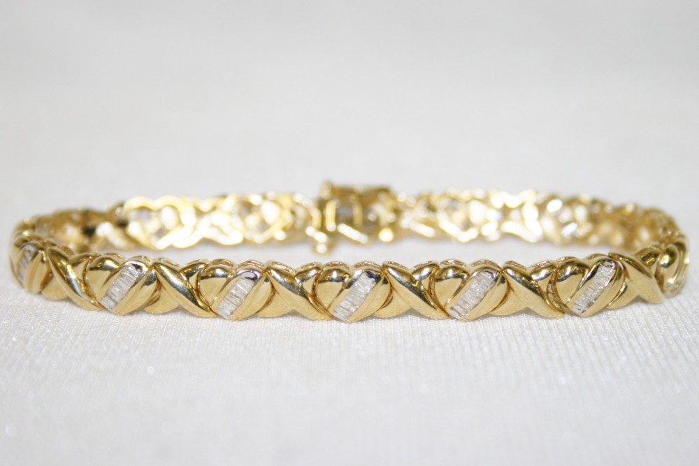 Yellow Gold Hugs and Kisses Diamond Bracelet – 0.93ct. TW