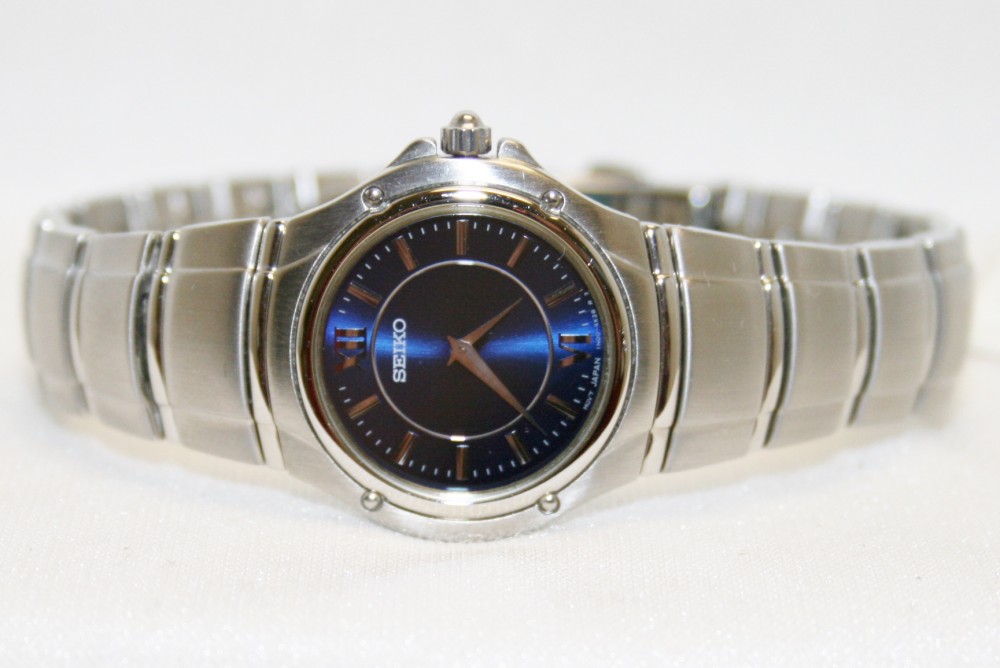 Seiko Accolade Blue Dial Ladies Watch