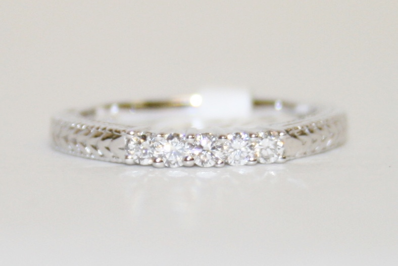 White Gold Antique Style Band – 0.25ct. TW