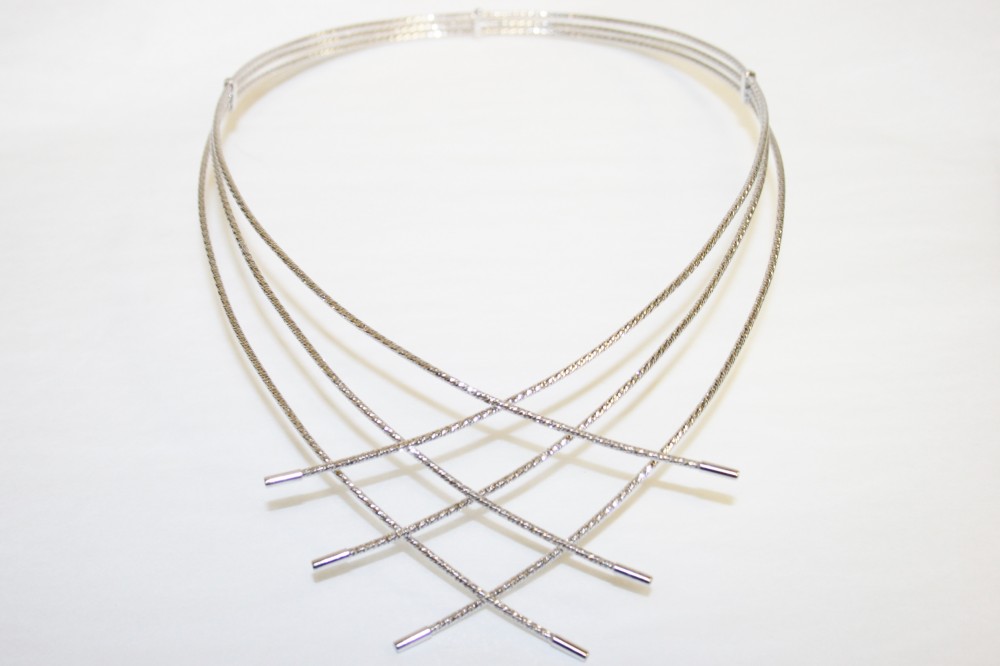 Cleo Flexible Crossover Necklace White Gold