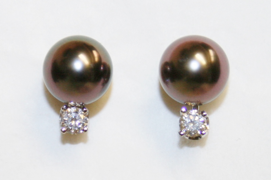 8mm Tahitian Black Pearl and Diamond Earrings