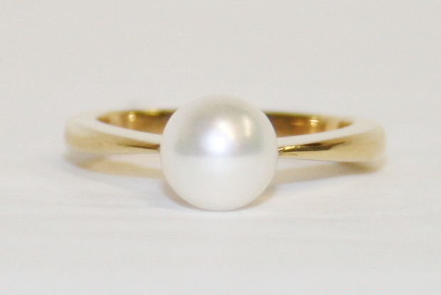 Yellow Gold 7mm Cultured Pearl Ring