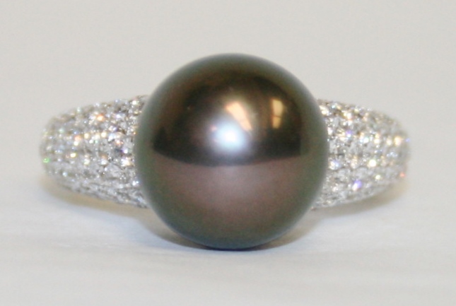 12mm Tahitian Black Pearl and Diamond Ring