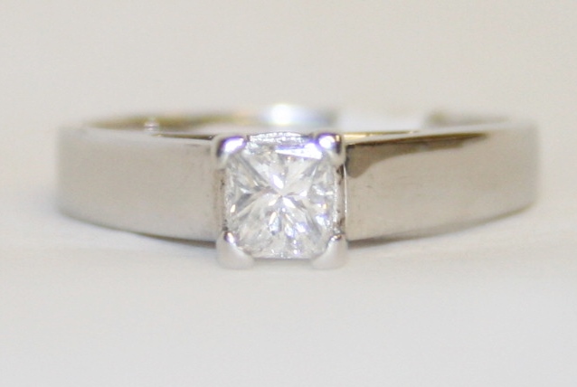 Princess Cut Diamond Engagement Ring – 0.46ct.