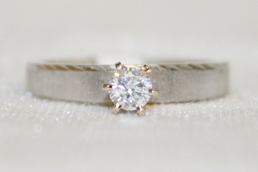 White Gold Diamond Solitaire Ring – 0.22ct.