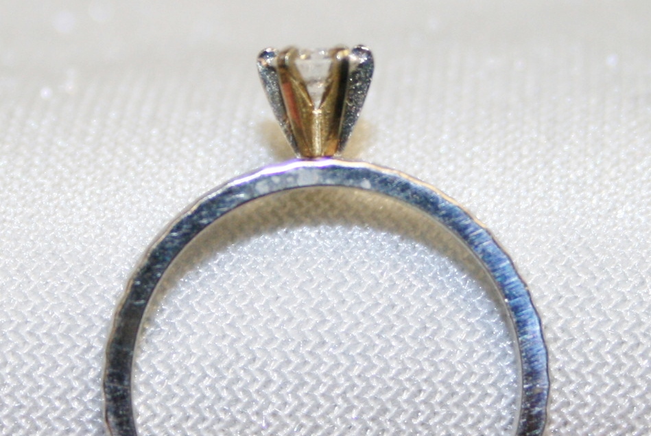White Gold Diamond Solitaire Ring – 0.22ct.