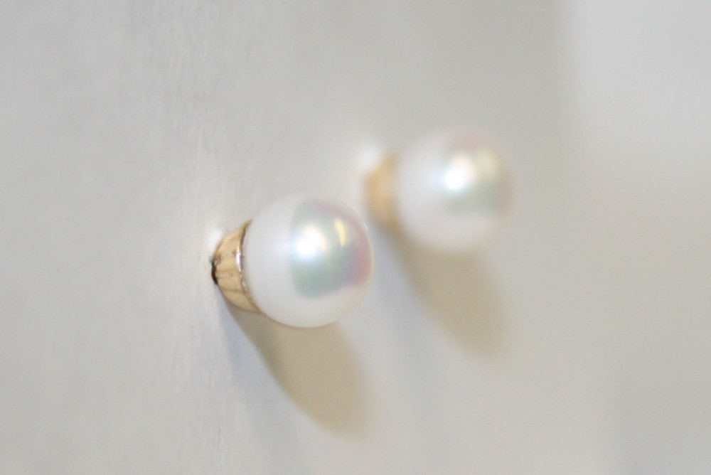 6mm Round Cultured Pearl Studs