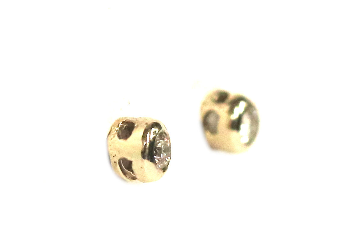 Small White Gold Diamond Stud Earrings – 0.10 ct. TW