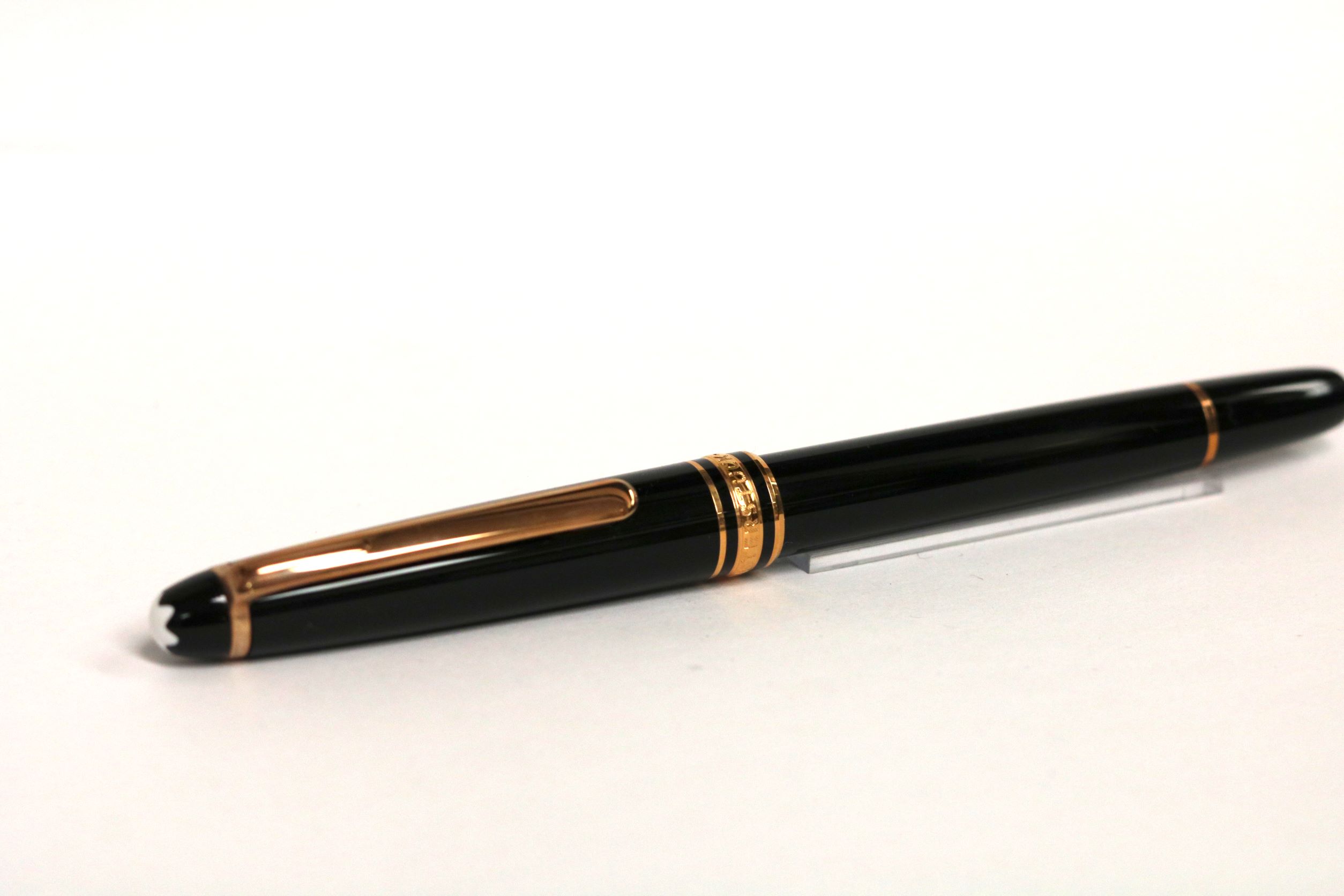 Montblanc 163 Rollerball Pen Black and Rose