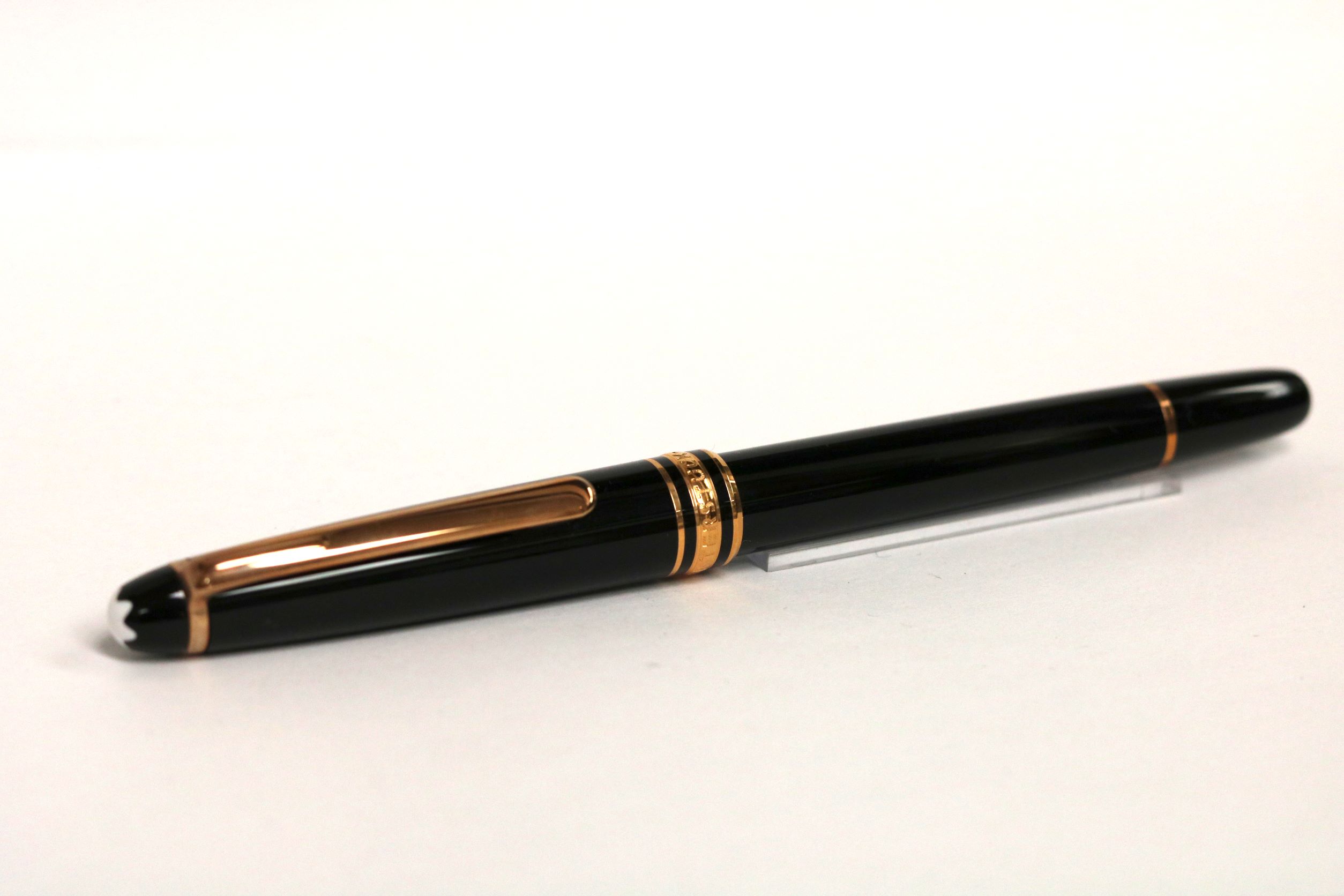 Montblanc 163 Rollerball Pen Black and Rose