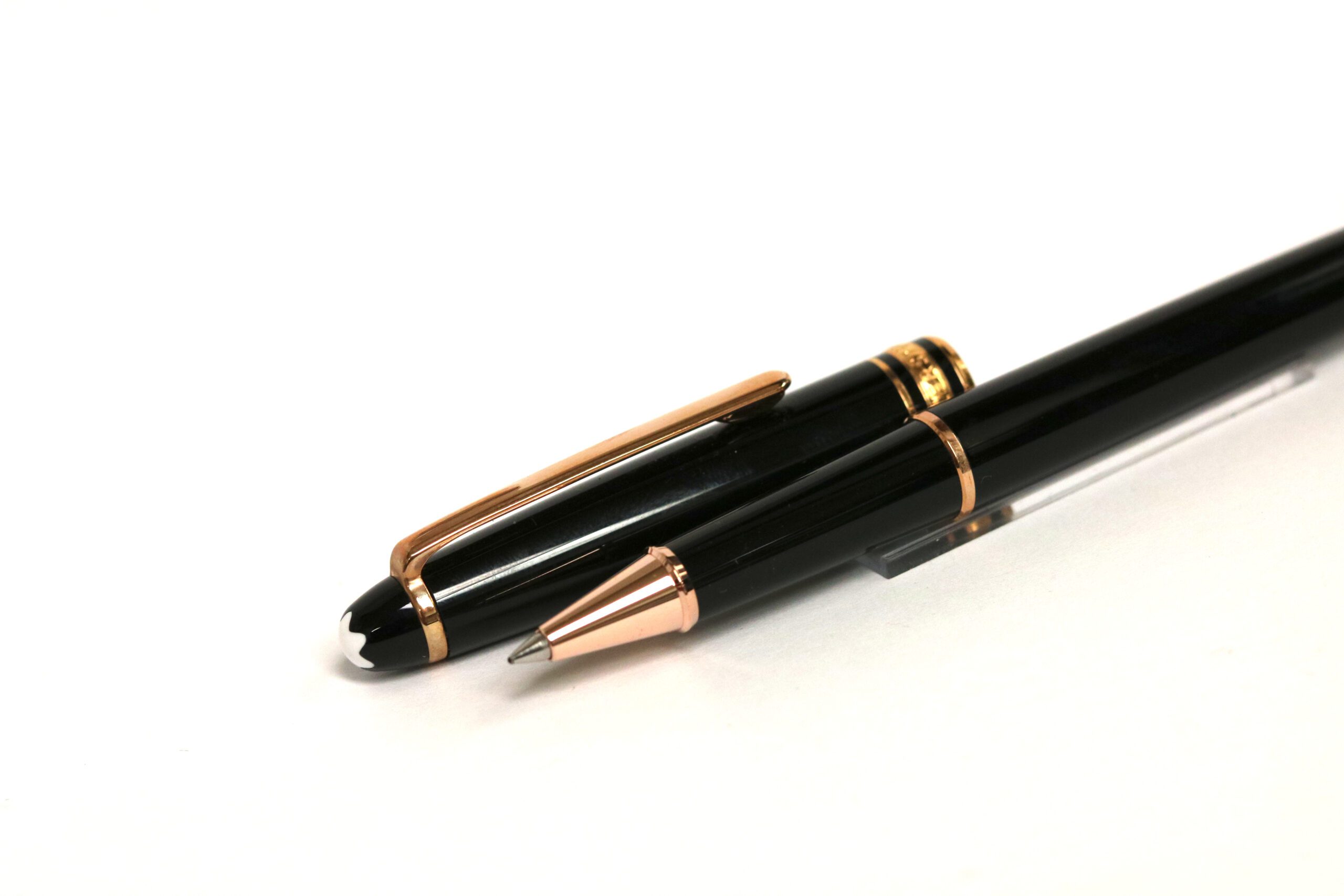 Montblanc 163 Rollerball Pen Black and Rose