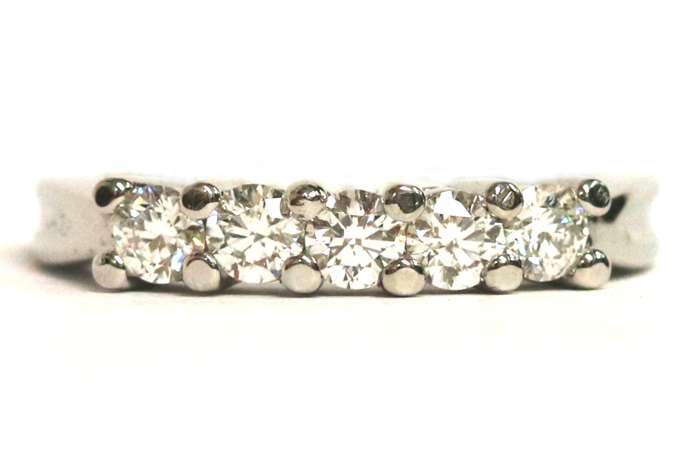 Platinum Diamond Wedding Ring – 0.72ct