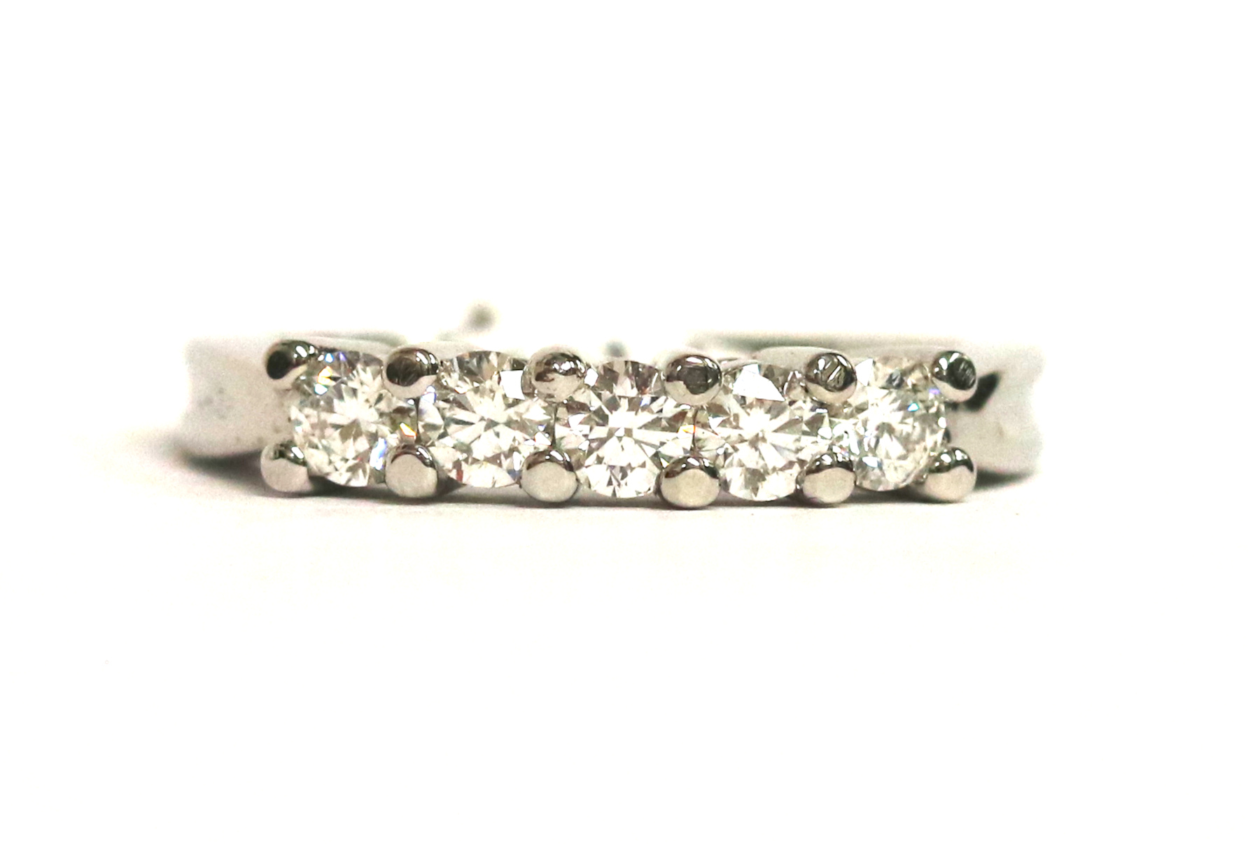 Platinum Diamond Wedding Ring – 0.72ct