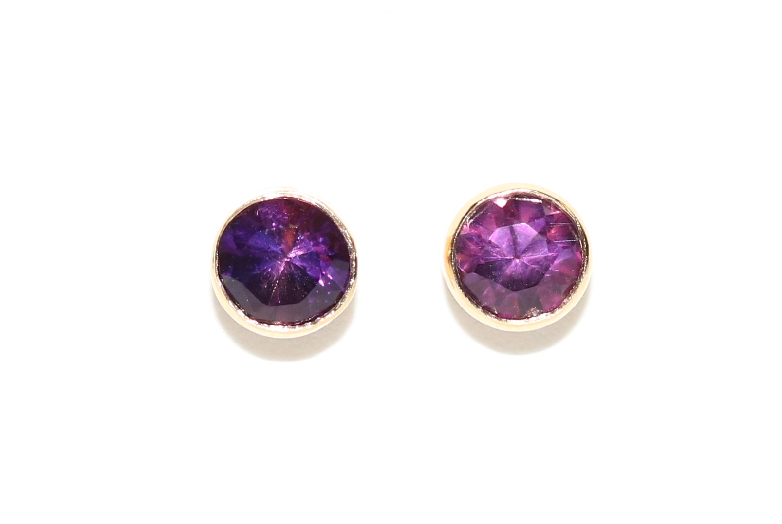 5mm Amethyst Stud Earrings Yellow Gold