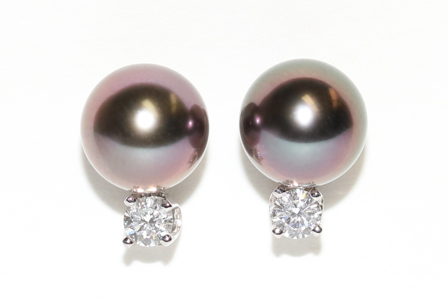 8mm Tahitian Black Pearl and Diamond Earrings