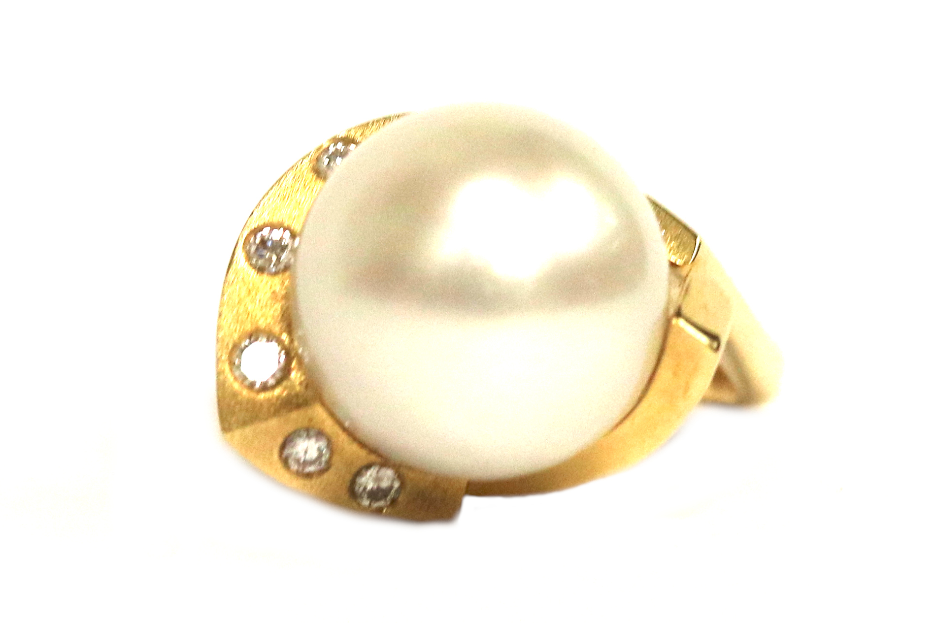 14mm Pearl and Diamond Yellow Gold Ring