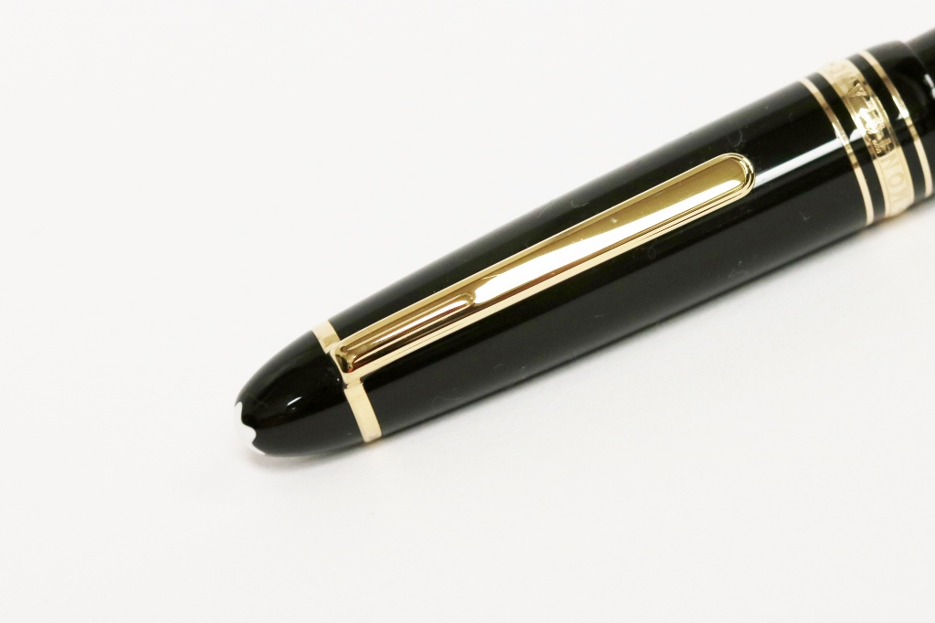 Montblanc Black and Gold 162 Rollerball