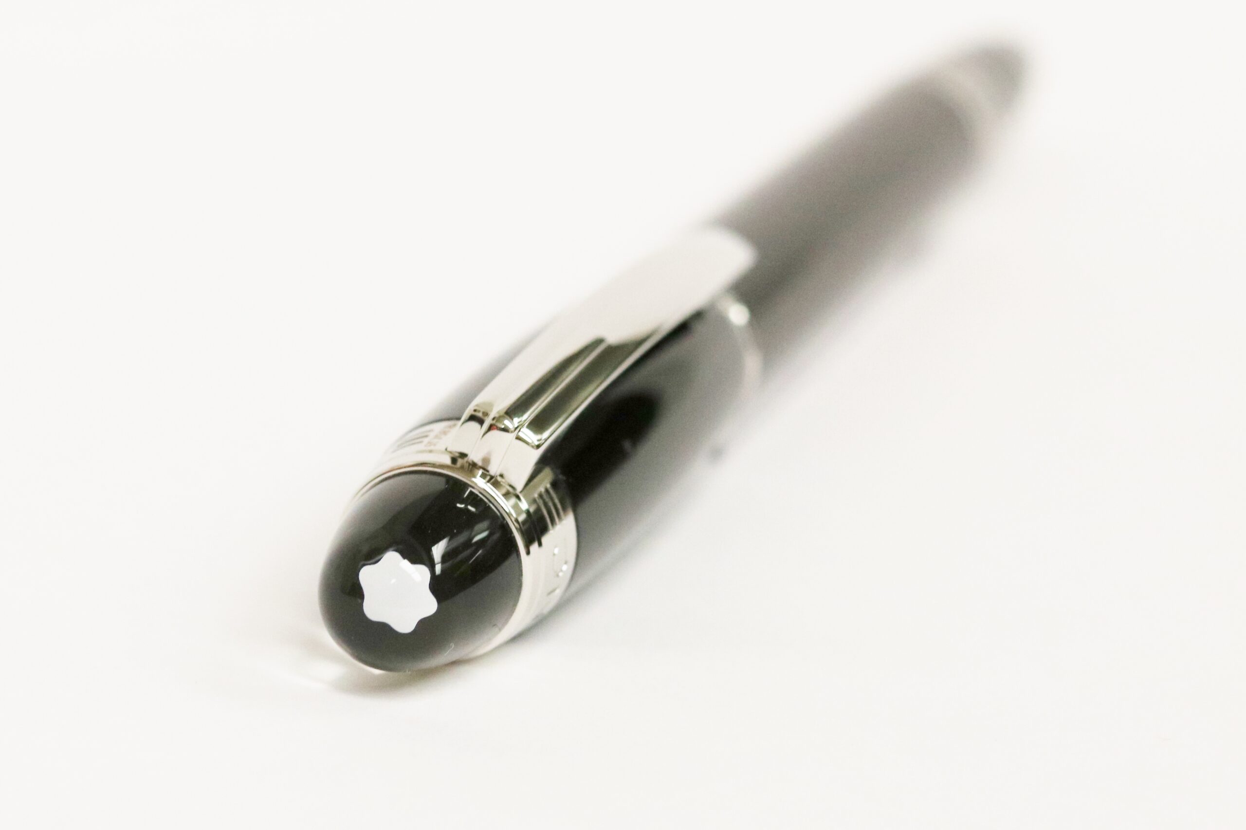 Montblanc Starwalker Fineliner Black and Platinum